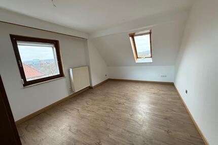 Helle 3-Zimmer-Wohnung in Hahnbach mit Gartennutzung ab sofort