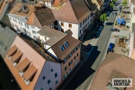 Haus zum Kaufen in Kenzingen 600.000,00 € 280 m²