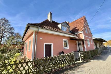 attraktives Wohnhaus am Ortsrand gelegen - Eslarn