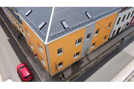 Wohnung zum Mieten in Elsterberg 450,00 € 90 m²