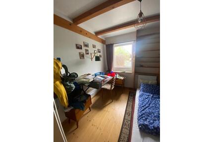 5-Zimmer-Wohnung - 1.400,00&nbsp;EUR Kaltmiete, ca.&nbsp; 140,00&nbsp;m&sup2; in Bad Krozingen (PLZ: 79189)