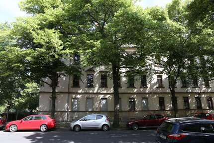 Wohnung zum Kaufen in Dresden 325.000,00 € 141.3 m²