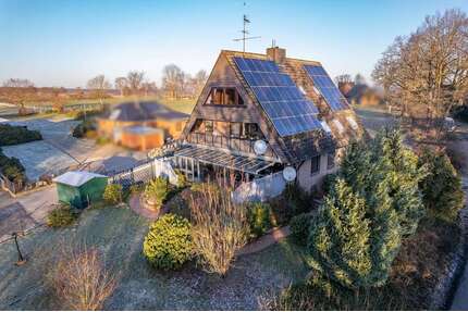 Haus zum Kaufen in Eyendorf 495.000,00 € 274 m²