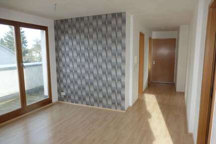 Wohnung zum Kaufen in Lichtenstein 52.000,00 € 63 m²