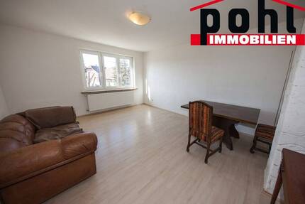 Gemütliche 2-Zimmer Mietwohnung in zentraler, ruhiger Wohnlage von Bad Rodach! Teilmöbliert!