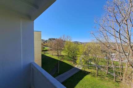 Wohnung zum Mieten in Plauen 406,02 € 80.4 m²