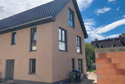 Erstbezug Neubau Doppelhaushläfte zur Miete in Groß Gleidingen - Braunschweig Timmerlah-Geitelde-Stiddien
