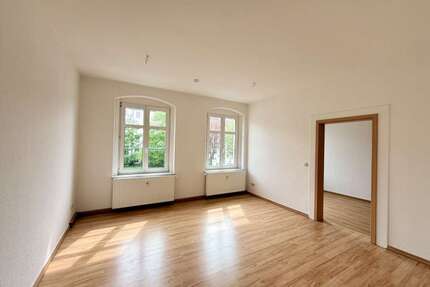 Wohnung zum Mieten in Plauen 361,62 € 69.81 m²