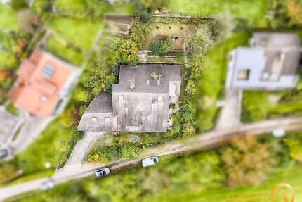 Haus zum Kaufen in Bruckberg 850.000,00 € 250 m²