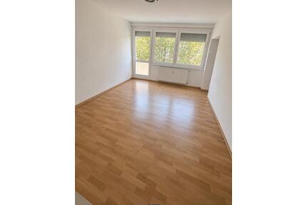2-Zimmer-Wohnung, 55 m², mit zwei Balkonen - Nürnberg Sankt Leonhard