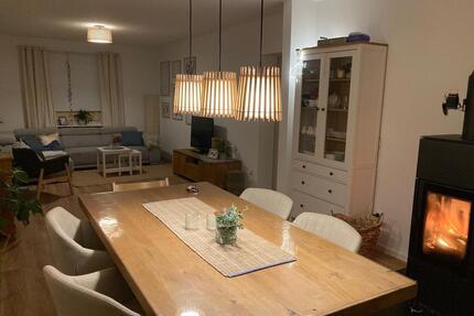 Großzügige Erdgeschosswohnung - 950,00&nbsp;EUR Kaltmiete, ca.&nbsp; 95,00&nbsp;m&sup2; in Bad Bodenteich (PLZ: 29389)