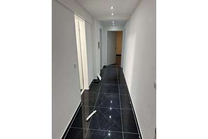 Wohnung zum Mieten in Willroth 1.000,00 € 94 m²
