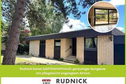 Rudnick bietet GARTENHOFHAUS: geräumiger Bungalow mit pflegeleicht angelegtem Atrium - Bad Nenndorf