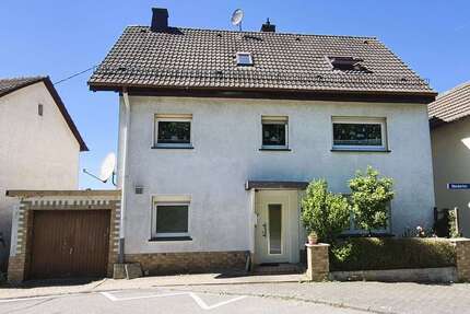 Haus zum Kaufen in Bad Schwalbach 310.000,00 € 180 m²