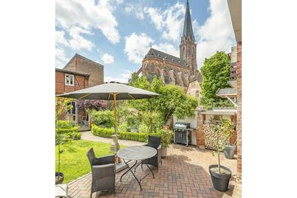 Altstadt * Stil * Zuhause - 1.290.000,00&nbsp;EUR Kaufpreis, ca.&nbsp; 255,80&nbsp;m&sup2;&nbsp;Wohnfl&auml;che in Lüneburg (PLZ: 21335) Altstadt