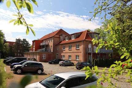 Wohnung zum Kaufen in Schwerin 139.750,00 € 57.82 m²