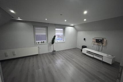 Zentrale Dachgeschosswohnung inkl. Einbauküche - Hilchenbach