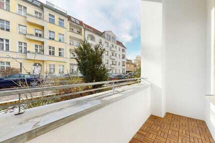 3-Zimmer-Altbauwohnung mit exklusiver Gartenfläche und Balkon - Berlin Adlershof