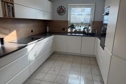 Doppelhaushälfte in ruhiger und zentraler Lage- Rommelshausen - Kernen im Remstal