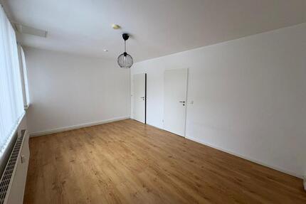 2-Zimmer Wohnung in Berlin - 1.240,00&nbsp;EUR Kaltmiete, ca.&nbsp; 71,00&nbsp;m&sup2; in Berlin (PLZ: 12621) Marzahn-Hellersdorf