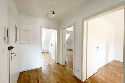 Exklusiv wohnen in Linden-Süd - Dachgeschosswohnung mit Flair - Hannover / Linden-Süd