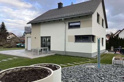 Grundstück zu verkaufen in Bannewitz 215.000,00 € 650 m²