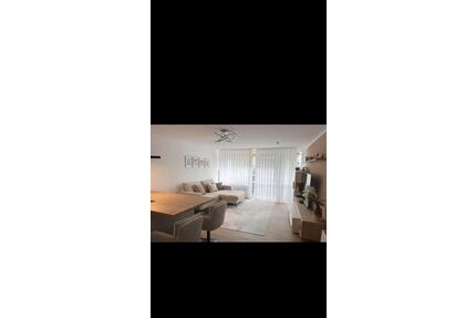 Sanierte 4 Zimmer Eigentumswohnung - Wiesbaden Mainz-Amöneburg