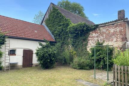 Zweifamilienhaus mit Garten im Hofambiente in Lindow