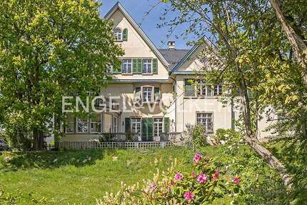 Haus zum Mieten in Königstein im Taunus 3.600,00 € 280 m²