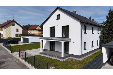 Haus zum Kaufen in Maxhütte-Haidhof 650.000,00 € 188.6 m²