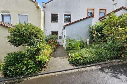 Haus zum Kaufen in Würzburg 350.000,00 € 106 m²