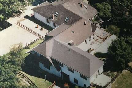Haus zum Kaufen in Niederheimbach 850.000,00 € 705 m²