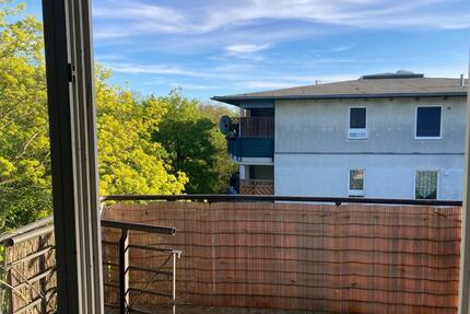 1,5 Zimmer Dachgeschoss Wohnung Lankwitz für 6 Monate Freie Uni - Berlin