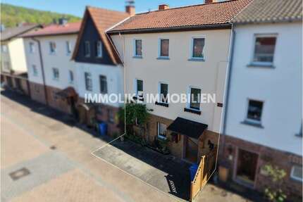Haus zum Kaufen in Gelnhausen-Höchst 190.000,00 € 115 m²