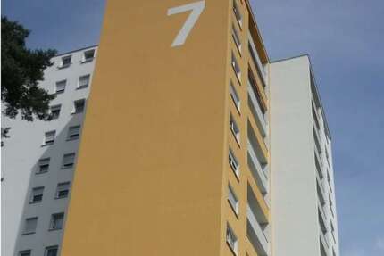 Wohnung zum Mieten in Erlangen 813,74 € 83.29 m²