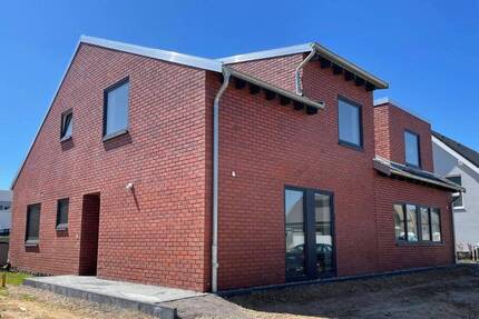 Neubau Doppelhaushälfte in Sibbesse