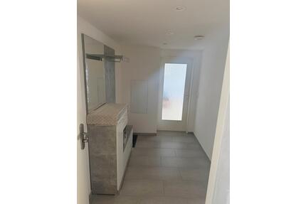 1-Zimmer Mietwohnung Tiefparterre Ohmenhausen - Reutlingen Reutlingen-Betzingen