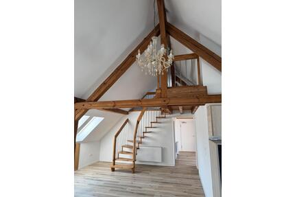 Wunderschöne lichtdurchflutete Wohnung mit Einbauküche zu - Amberg