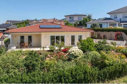 Haus zum Kaufen in Bad Griesbach im Rottal 699.000,00 € 145.49 m²