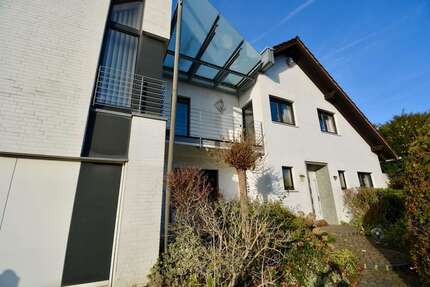 Haus zum Kaufen in Mönchengladbach 970.000,00 € 206 m²