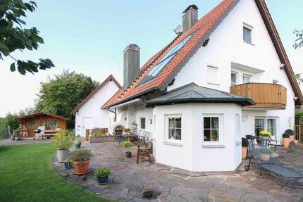 Nonplusultra: Großzügig, modern, privat - ein Haus, das Herzen höherschlagen lässt ! - Genderkingen