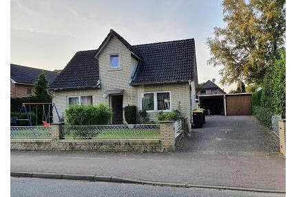 6,1 % RENDITE STABIL & SICHER - 420.000,00&nbsp;EUR Kaufpreis, ca.&nbsp; 187,00&nbsp;m&sup2;&nbsp;Wohnfl&auml;che in Tangstedt (PLZ: 22889)