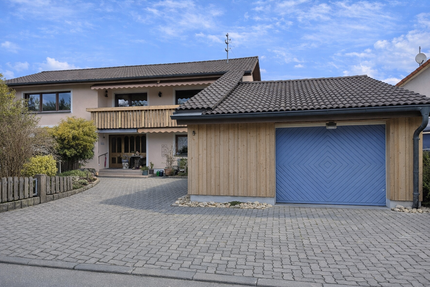 Haus zum Kaufen in Grünwangen 705.000,00 € 220 m²