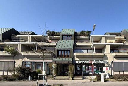 Bezugsfreie 2 ZKB mit Terrassen und TG-Stellplatz in der Waldstadt - Karlsruhe