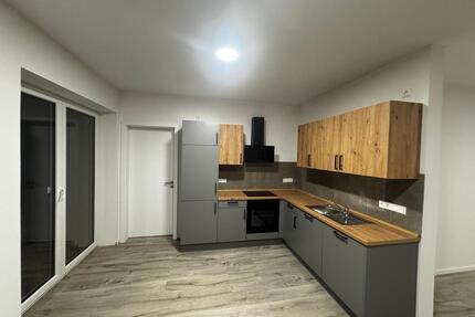 Oberwohnung - 1.200,00&nbsp;EUR Kaltmiete, ca.&nbsp; 120,00&nbsp;m&sup2; in Ostrhauderfehn (PLZ: 26842)