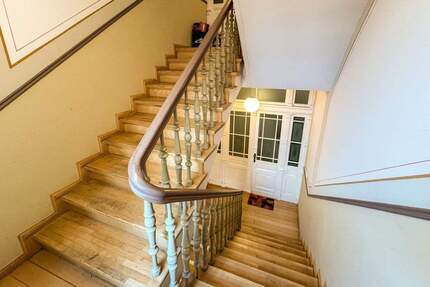 4-Zimmer-Wohnung mit Balkon in Gründerzeitambiente - Halle (Saale) Innenstadt