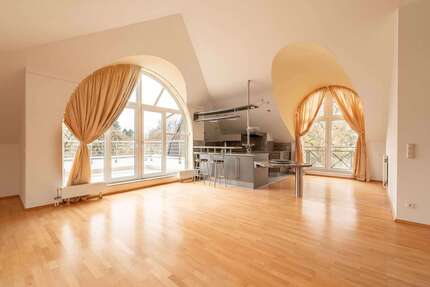 Wohnung zum Mieten in Kleinmachnow 1.800,00 € 130 m²