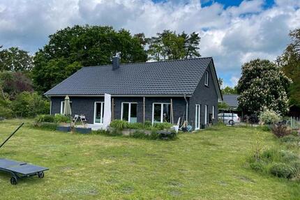 Großes Haus (200qm Wohnen- Nutzfläche) in der Natur gelegen - Scharnebeck