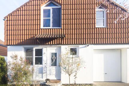 Familienglück im Grünen - 480.000,00&nbsp;EUR Kaufpreis, ca.&nbsp; 113,00&nbsp;m&sup2; in Bremen (PLZ: 28355) Oberneuland