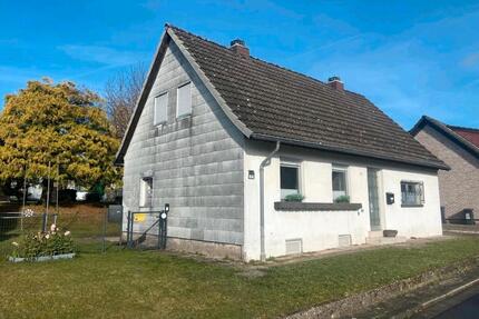 Einfamilienhaus freistehend - 169.000,00&nbsp;EUR Kaufpreis, ca.&nbsp; 107,00&nbsp;m&sup2; in Kleinblittersdorf (PLZ: 66271)